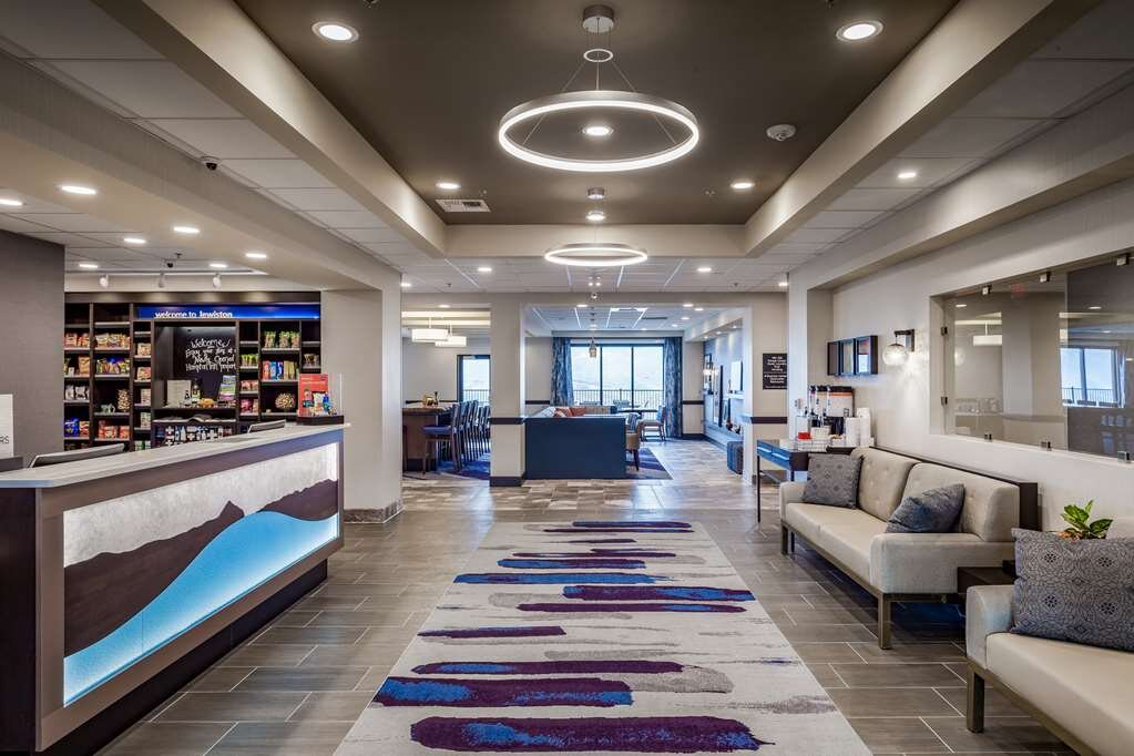 Hotel photo 6 of Hampton Inn Lewiston.