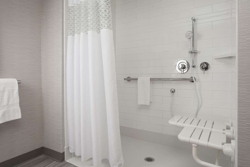 Hotel photo 44 of Hampton Inn Lewiston.