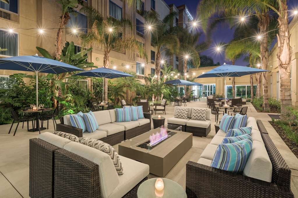 Hotel photo 46 of DoubleTree by Hilton Hotel Los Angeles - Commerce.
