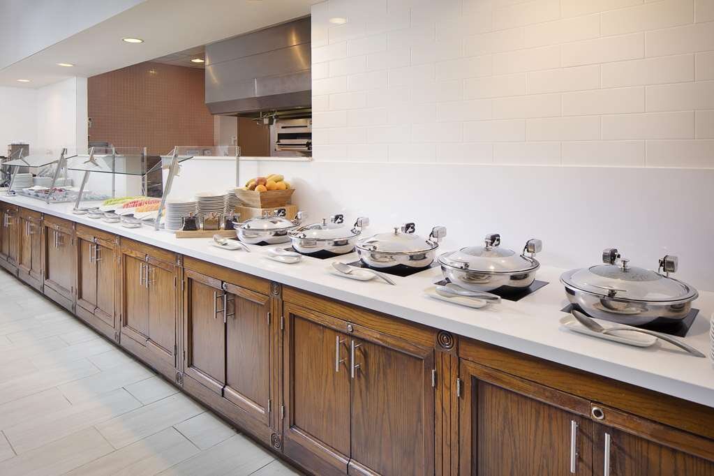 Hotel photo 65 of DoubleTree by Hilton Hotel Los Angeles - Commerce.