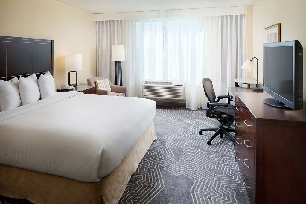 Hotel photo 45 of DoubleTree by Hilton Hotel Los Angeles - Commerce.