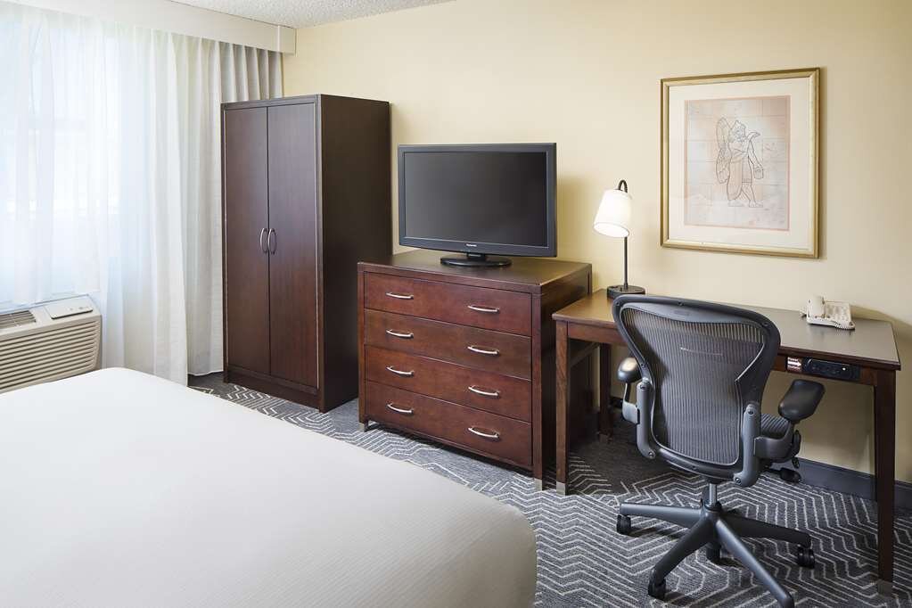 Hotel photo 71 of DoubleTree by Hilton Hotel Los Angeles - Commerce.