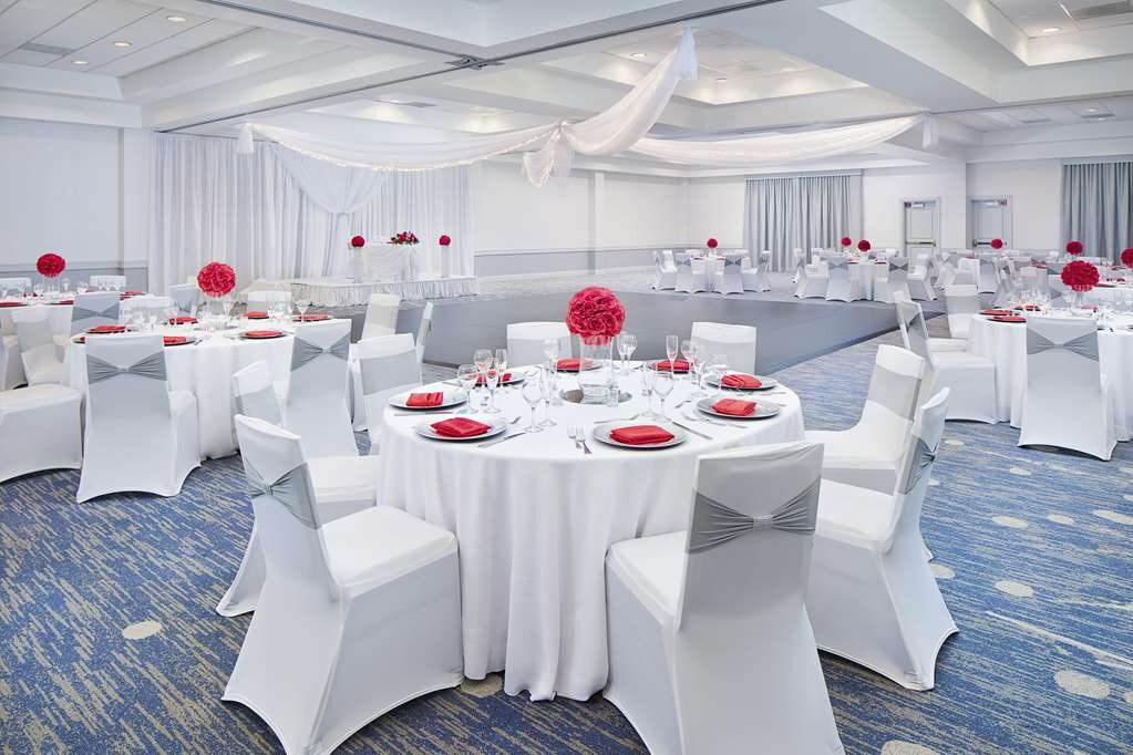 Hotel photo 21 of DoubleTree by Hilton Hotel Los Angeles - Commerce.