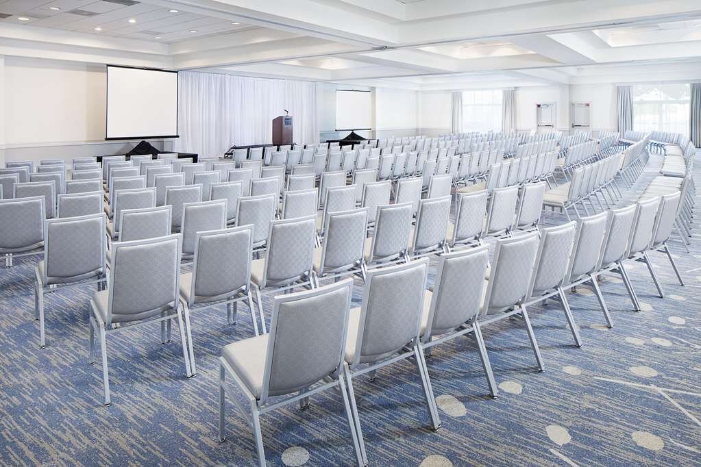 Hotel photo 56 of DoubleTree by Hilton Hotel Los Angeles - Commerce.