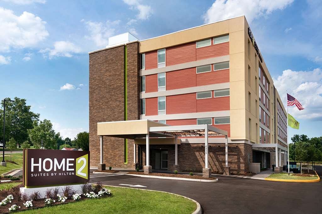 Home2 Suites by Hilton Roanoke, hotel in Roanoke