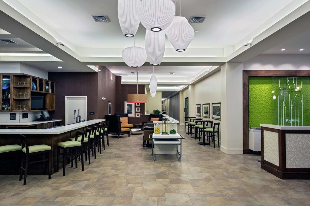 Hotel photo 9 of Hilton Garden Inn Lincoln Downtown/Haymarket.