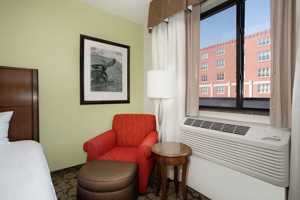 Hotel photo 8 of Hilton Garden Inn Lincoln Downtown/Haymarket.