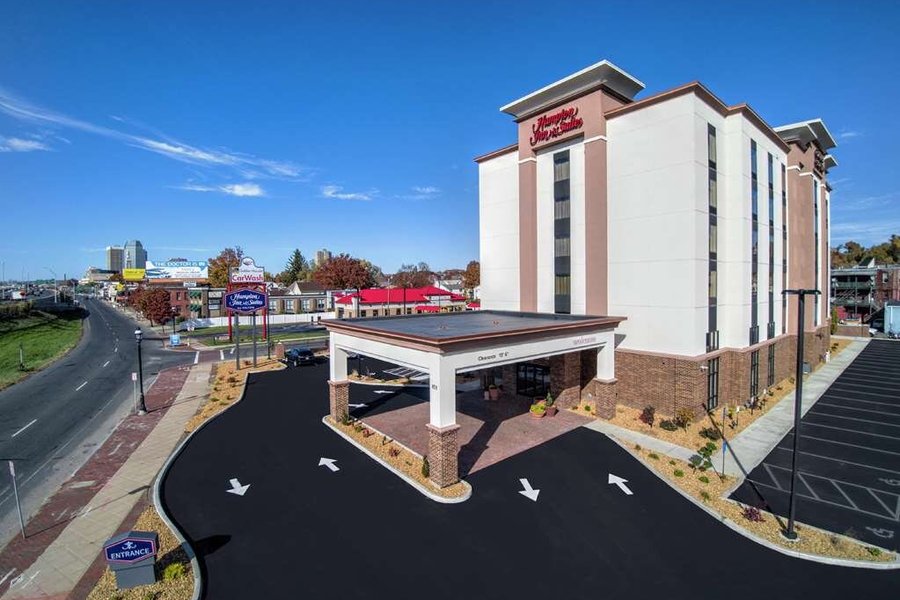 HAMPTON INN &amp; SUITES SPRINGFIELD/DOWNTOWN $106 ($̶1̶4̶6̶) - Prices &amp; Hotel Reviews - MA - Tripadvisor