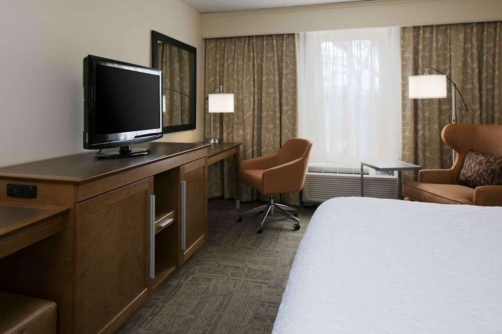 Hotel photo 6 of Hampton Inn Kansas City/Shawnee Mission.
