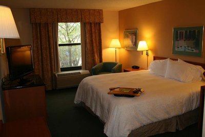 Hotel photo 8 of Hampton Inn Kansas City/Shawnee Mission.