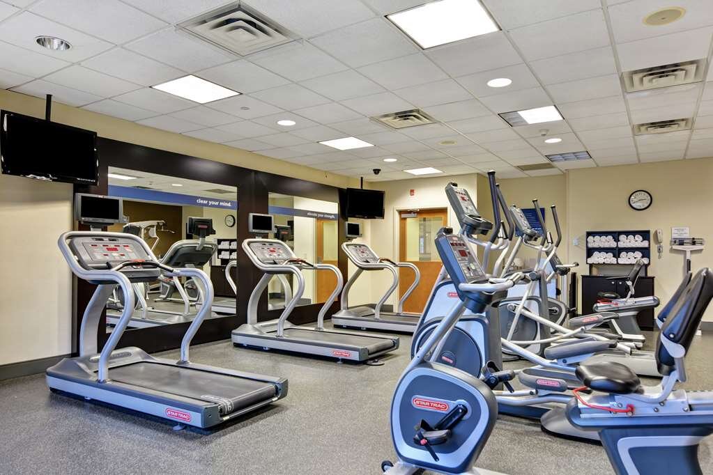 Hotel photo 42 of Hampton Inn & Suites Newark-Harrison-Riverwalk.