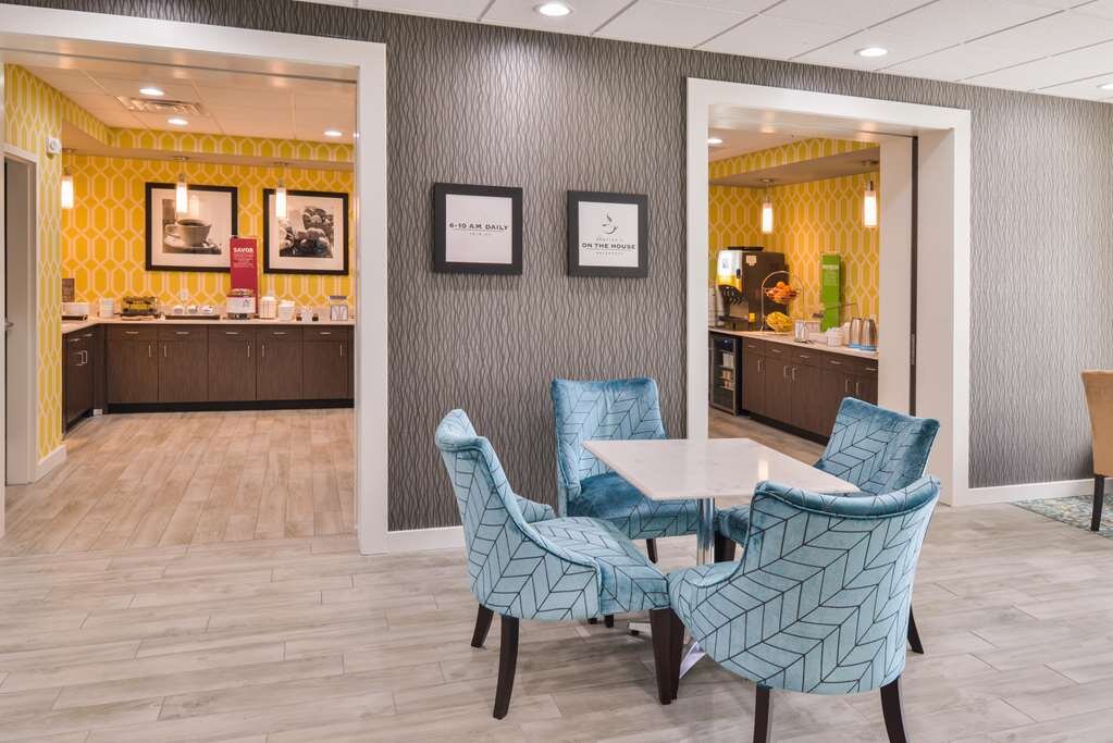 Hotel photo 42 of Hampton Inn Emporia.