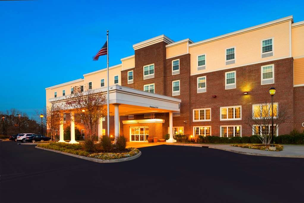 Hotel photo 4 of Hampton Inn & Suites Yonkers.