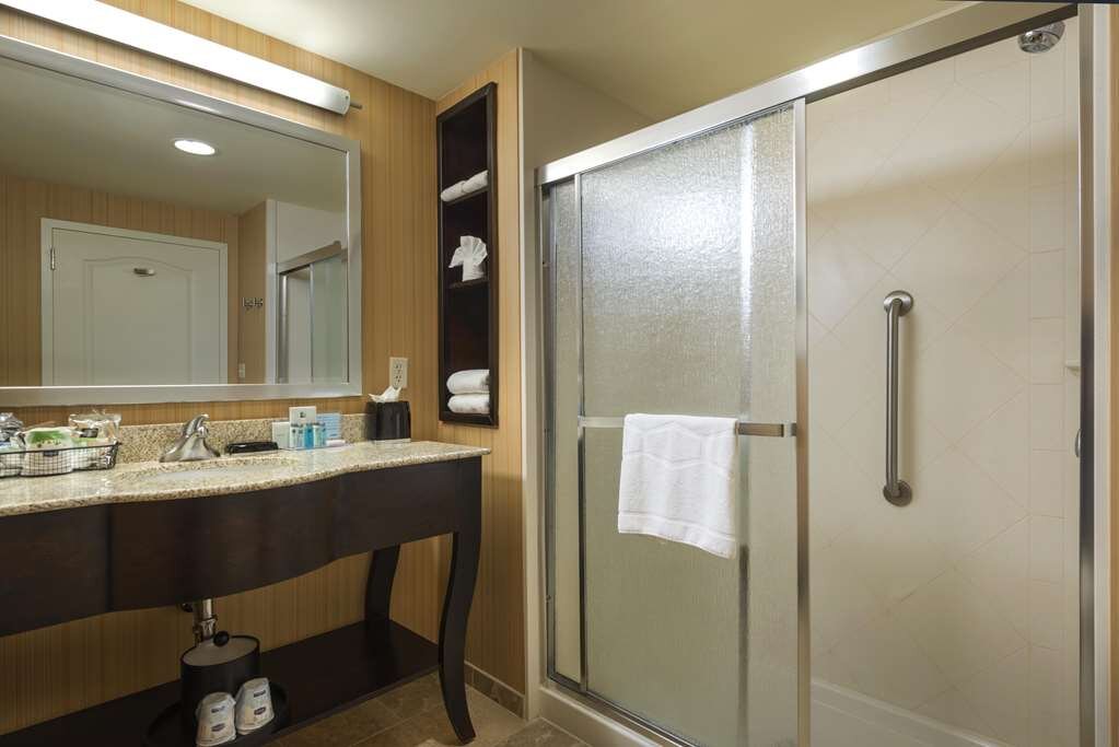 Hotel photo 1 of Hampton Inn & Suites Yonkers.