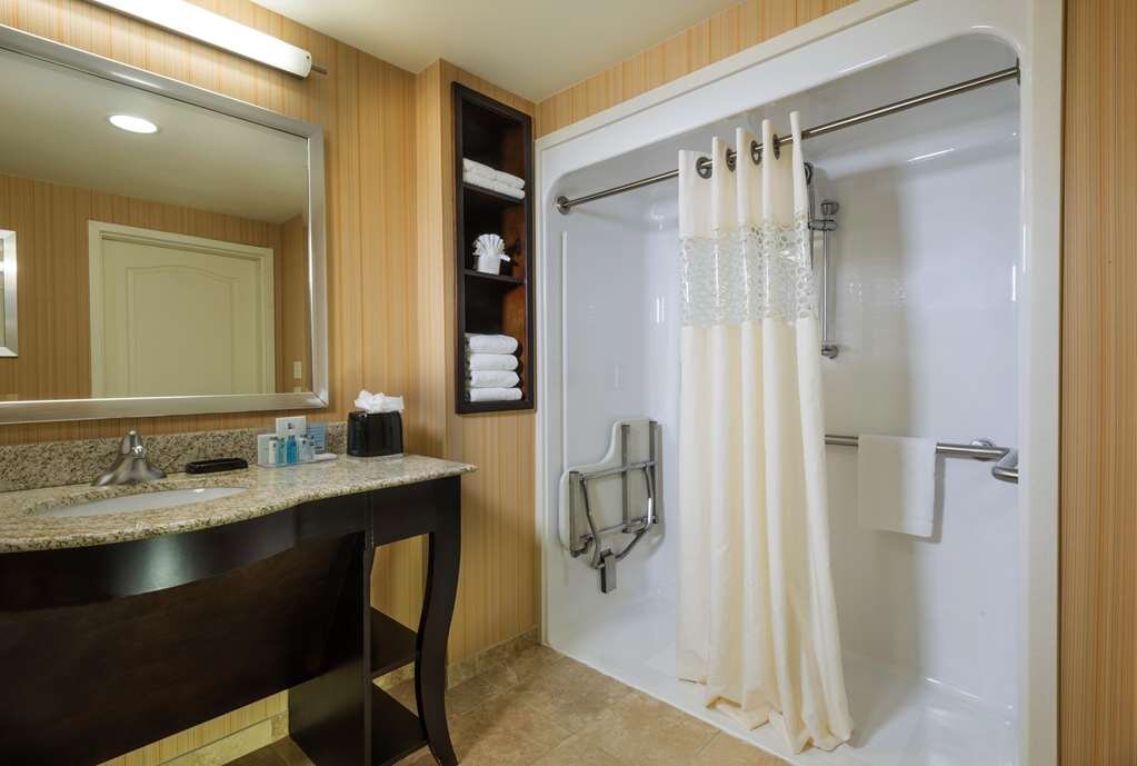Hotel photo 5 of Hampton Inn & Suites Yonkers.