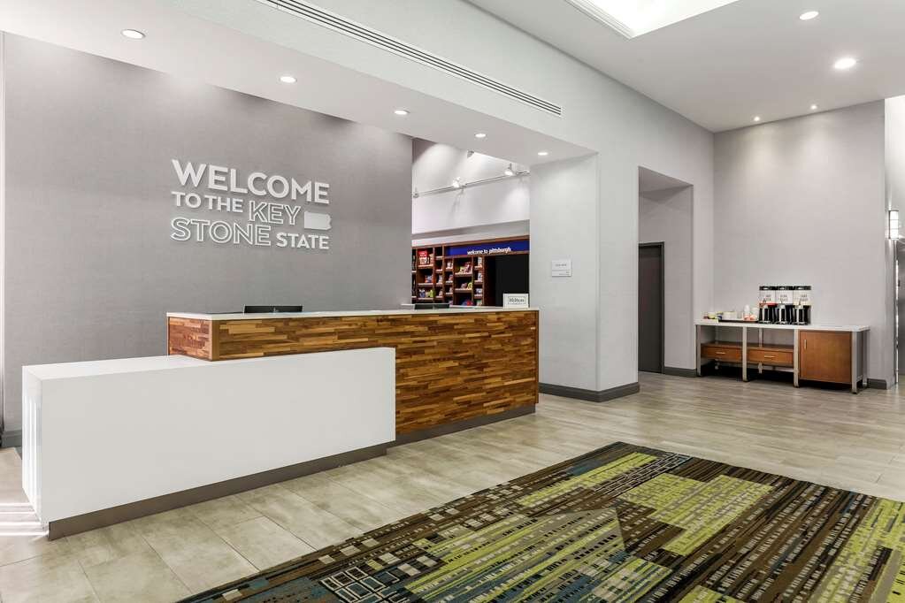 Hotel photo 22 of Hampton Inn & Suites Pittsburgh-Downtown.