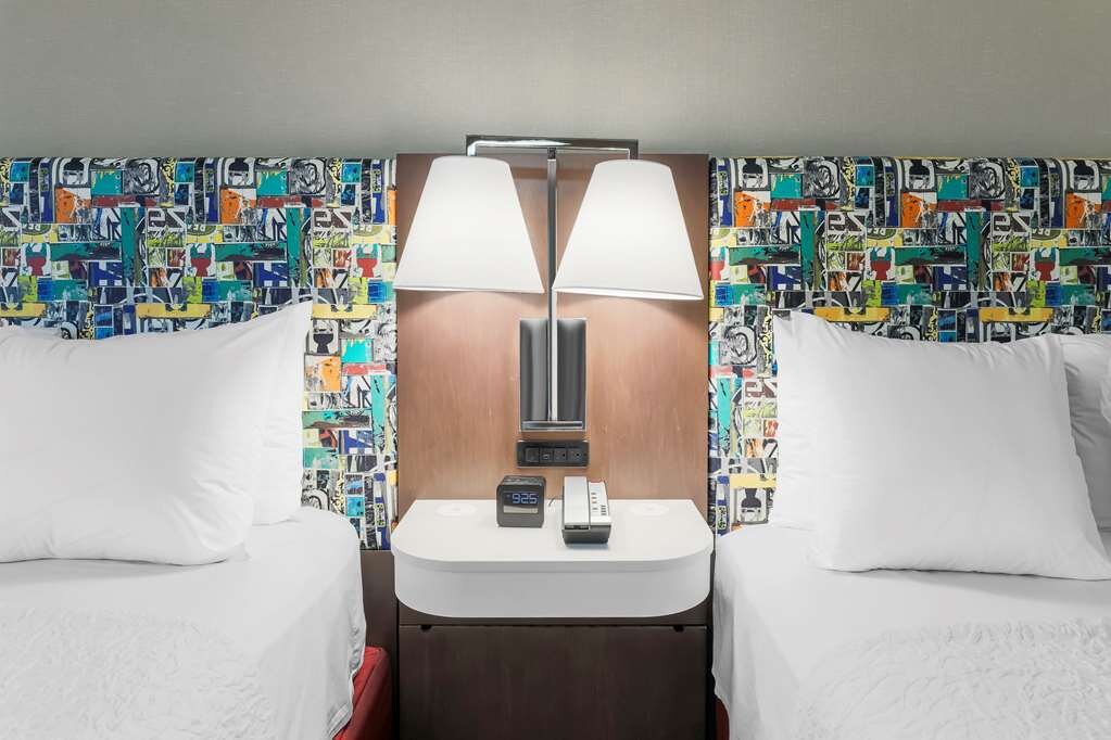 Hotel photo 26 of Hampton Inn & Suites Pittsburgh-Downtown.