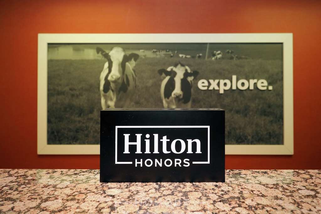 Hotel photo 9 of Hampton Inn Batavia.
