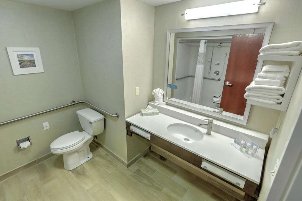 Hotel photo 26 of Hampton Inn Batavia.