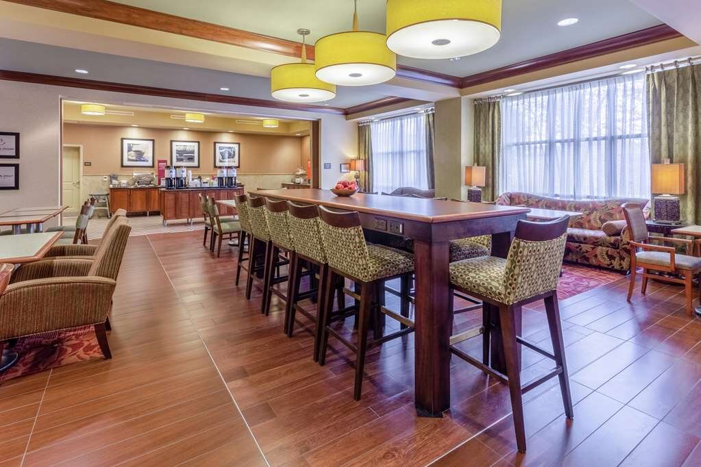 Hotel photo 4 of Hampton Inn Owings Mills.