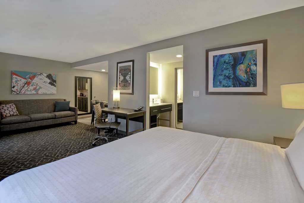 Hotel photo 57 of Homewood Suites by Hilton Edgewater-NYC Area.