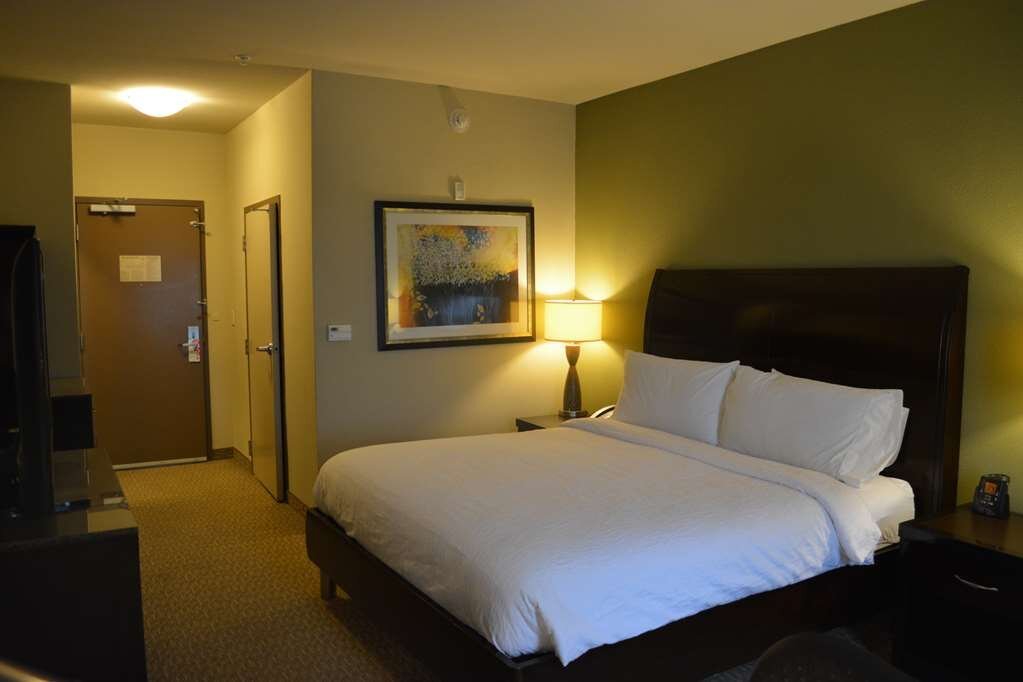 HILTON GARDEN INN HOUSTON-PEARLAND $91 ($̶1̶3̶2̶) - Updated 2022 Prices ...