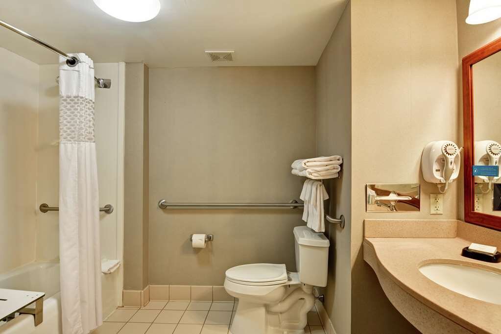 Hotel photo 20 of Hampton Inn Bloomsburg.