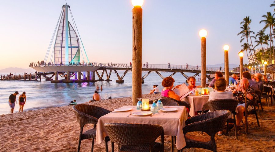 Los Muertos pier