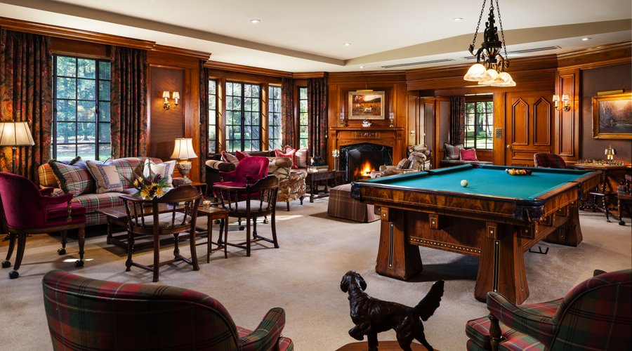 Main Lodge Billiards Room