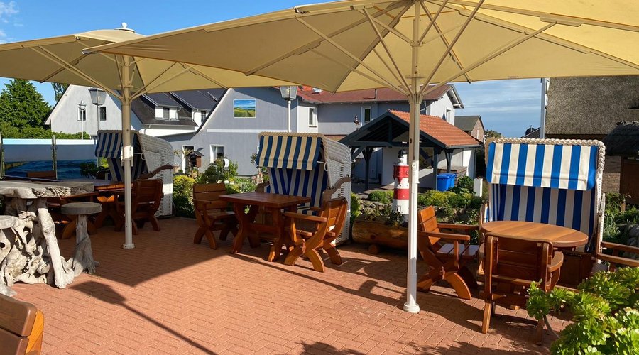 Gemütliche Terrasse und leckeres Essen