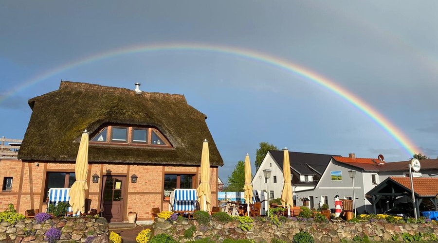 Gemütliche Terrasse und leckeres Essen