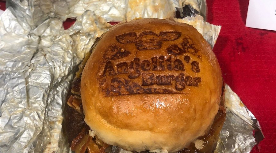 Muy ricas las hamburguesas, muy buen sabor y para nuestro gusto tamaño perfecto