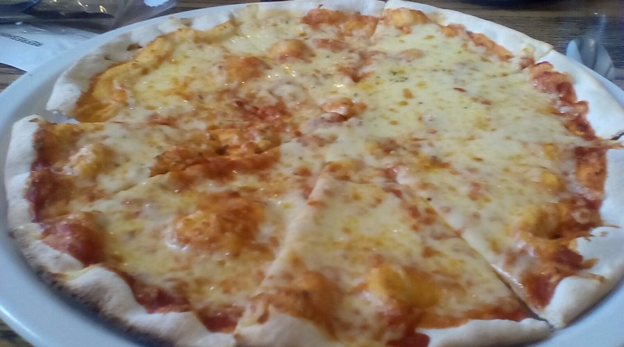 A Papachino Pizza