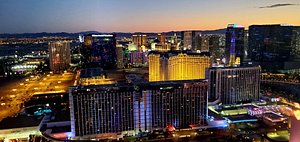 Tripadvisor Exclusive Happy Hour On The High Roller At The Linq Provided By High Roller Las Vegas Nv