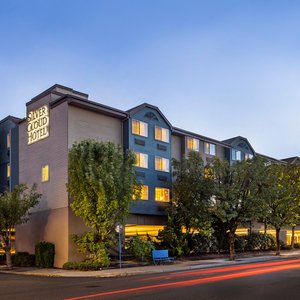 Silver Cloud Hotel - Portland, hotel in Portland