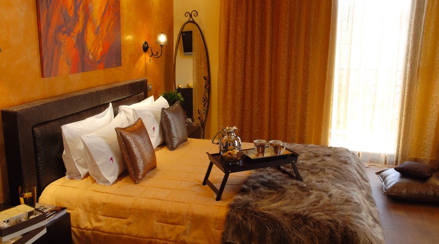 JUNIOR SUITE