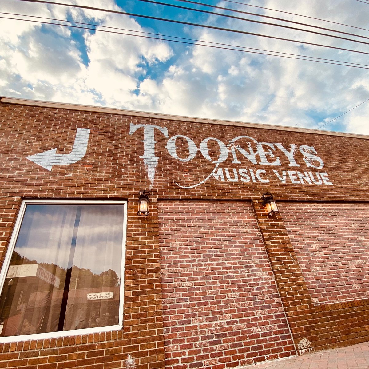 tooneys-music-venue-mccaysville-ga-hours-address-tripadvisor