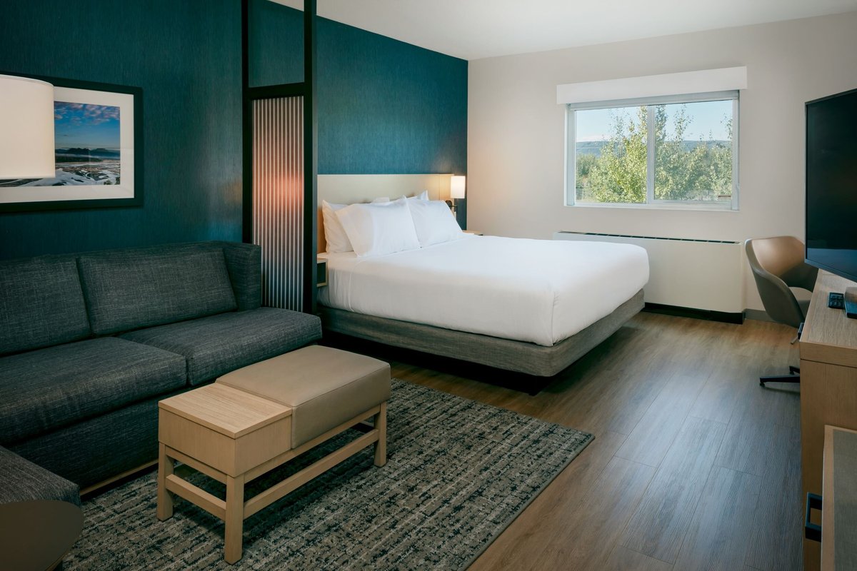 Hyatt Place Fairbanks Rooms: Pictures & Reviews - Tripadvisor