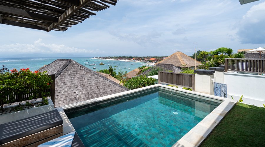 Villa 1 pool and view