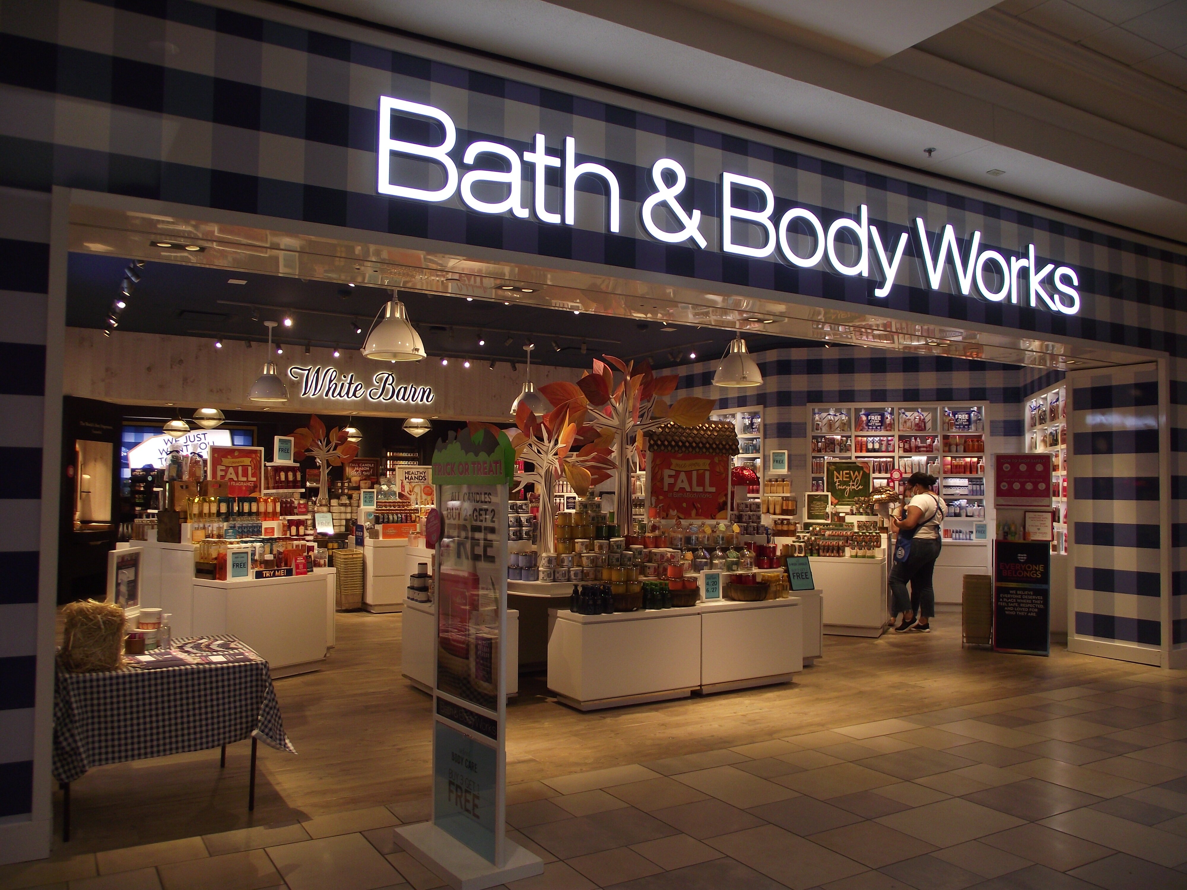 bath and body works other store