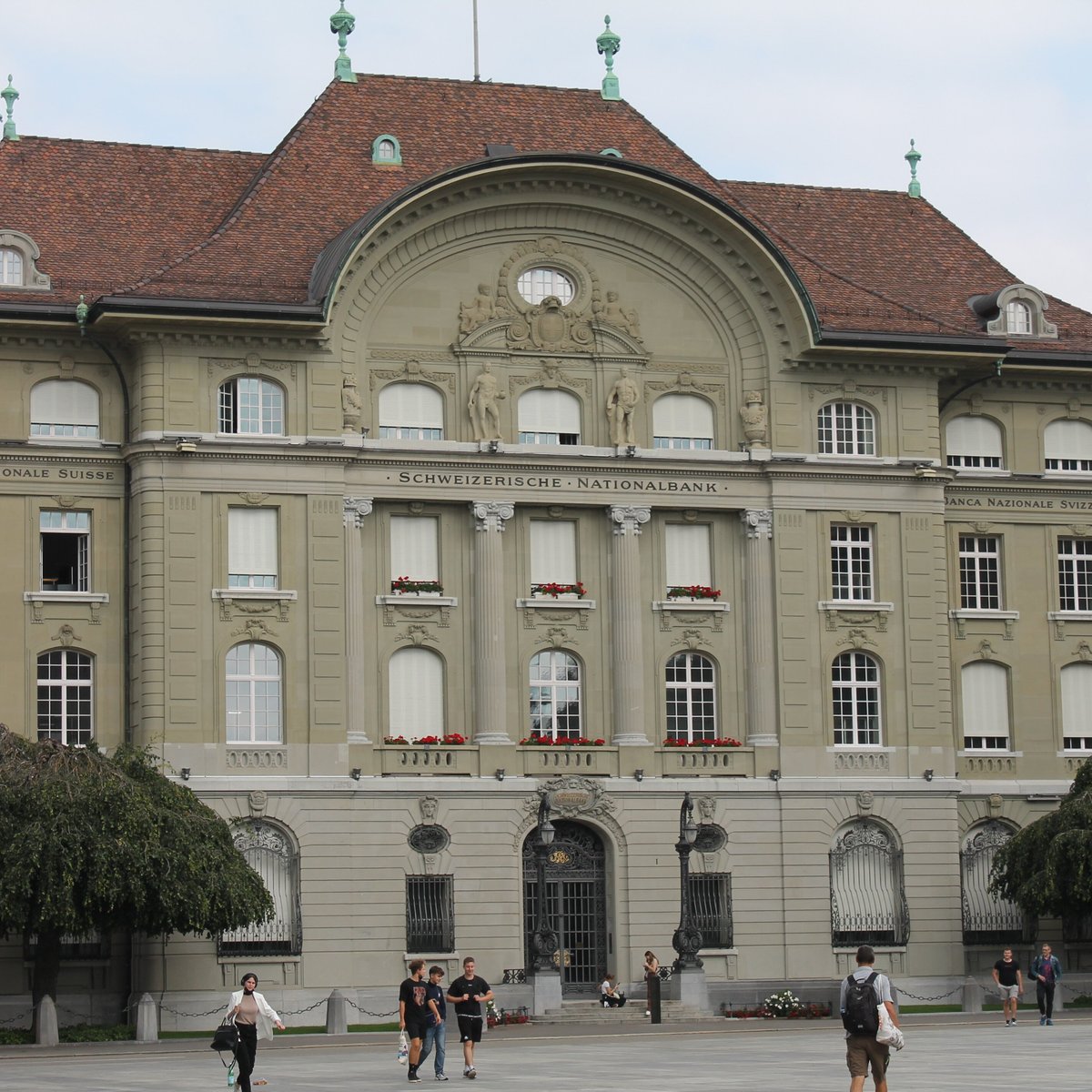 SCHWEIZERISCHE NATIONALBANK SNB (2025) All You Need to Know BEFORE You Go (with Photos)