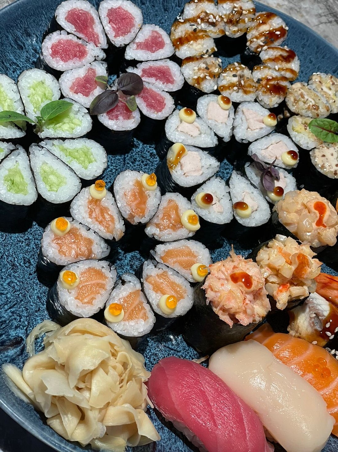 KOI Sushi & Raw Bar, Ялта - фото ресторана - Tripadvisor