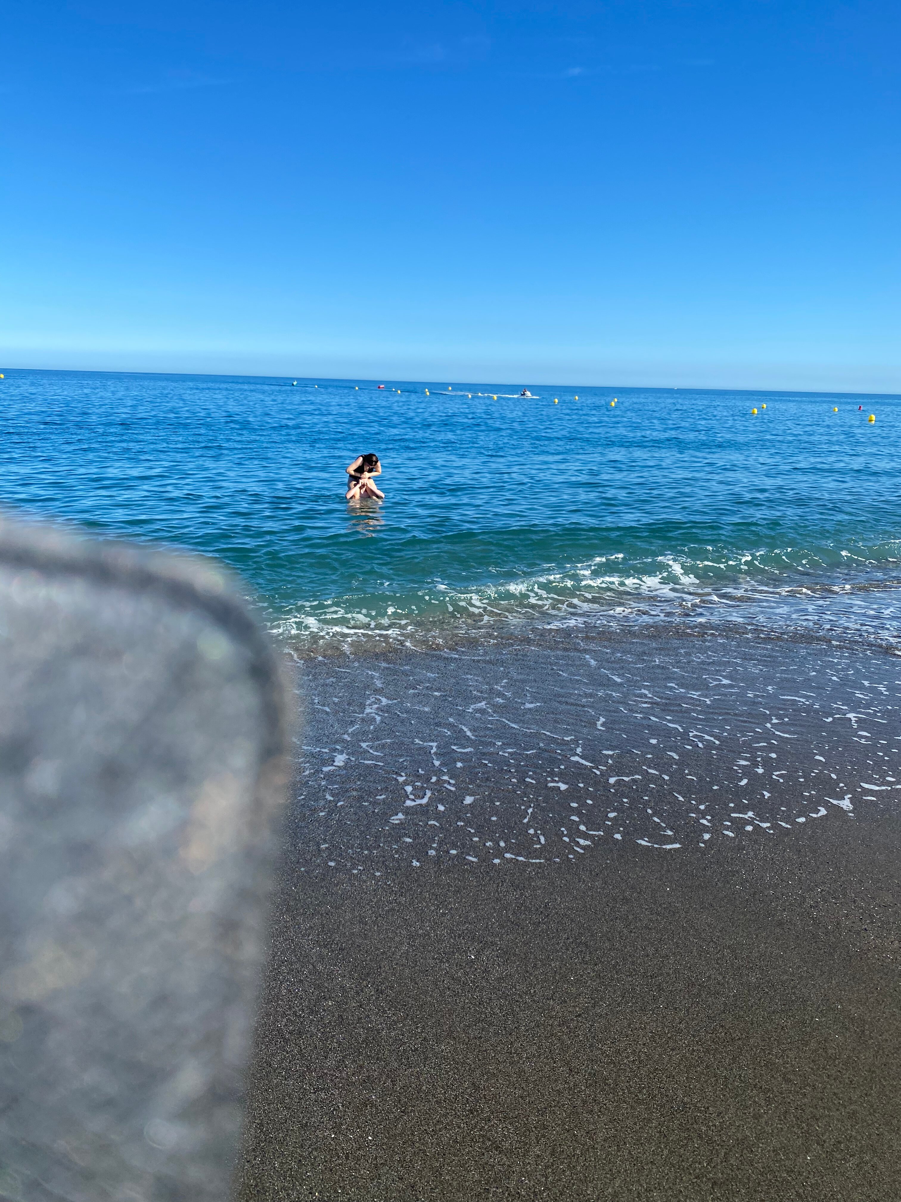 Нудисты на французском пляже Кап Даг / Cap d'Agde фото