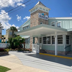 Islander Inn Vero Beach FL

2021 Beautifully renovated and updated.