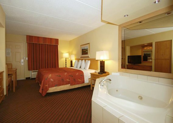 Hotel photo 21 of Econo Lodge Riverside.