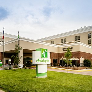 The Holiday Inn Dubuque / Galena Hotel is located downtown Dubuque