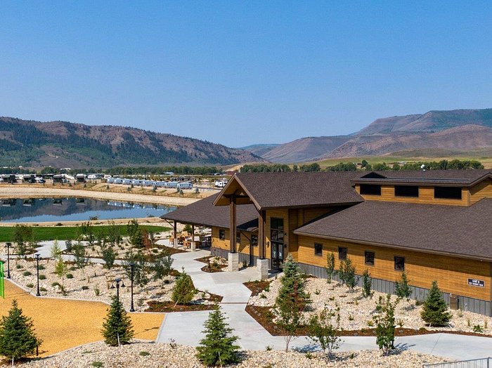 SUN OUTDOORS ROCKY MOUNTAINS Campground Reviews & Price Comparison