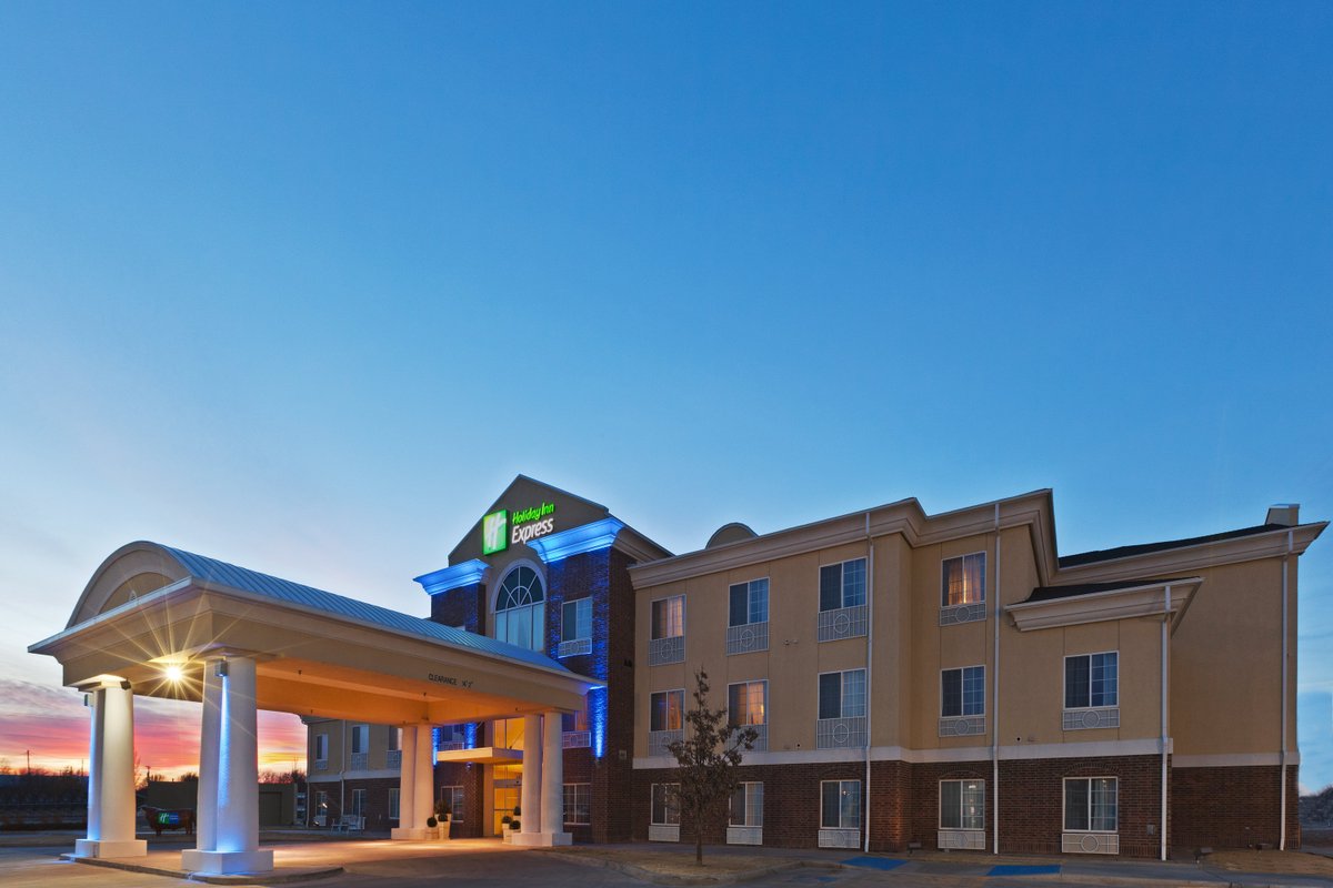 HOLIDAY INN EXPRESS HEREFORD, AN IHG HOTEL - Updated 2022 (TX)