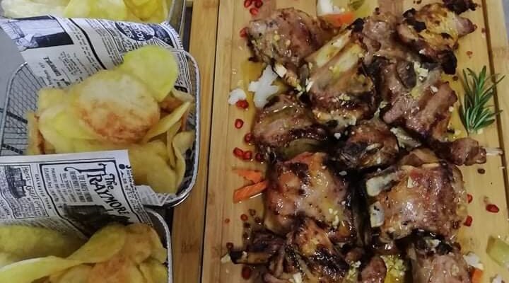 Picanha  Borrego assado Chouriça de ossos