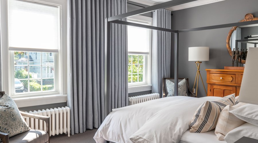 Admiral Suite